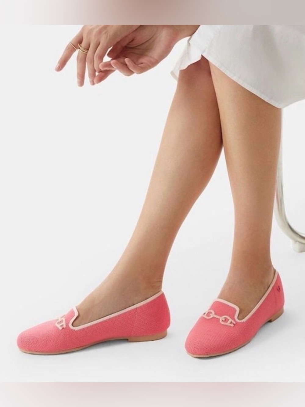 VIVAIA New in Box bright coral red flats size 7.5
